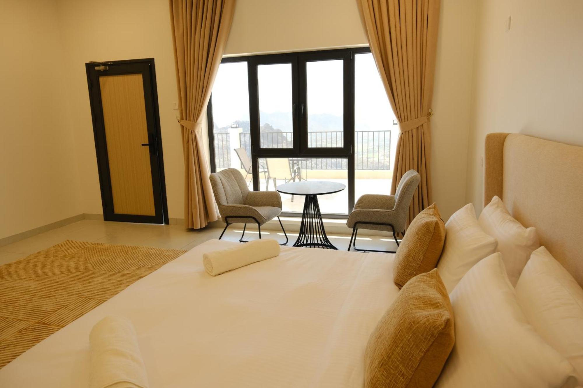 Sunset Sky Hotel Misfāh Екстериор снимка